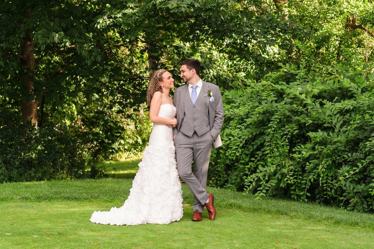 Bride and groom portrait at Glen Flora Country Club in Waukegan, IL