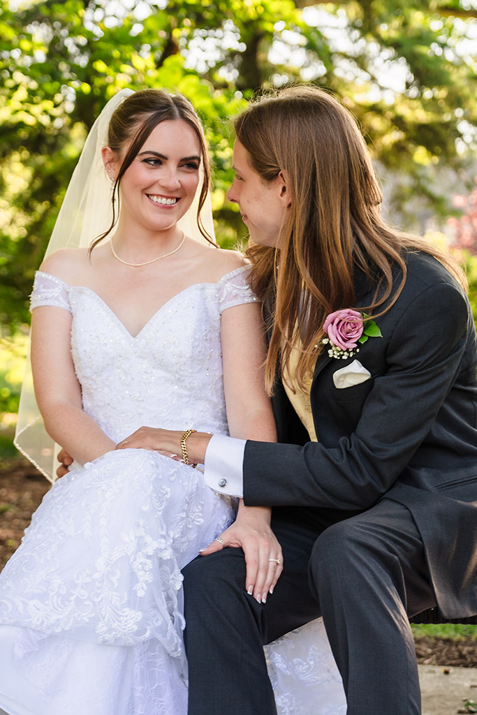 Bride and groom portrait at the Monte Bello Estate in Lemont, IL